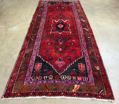 Hand-Knotted Persian Hamadan Rug - 7’6”x9’7”