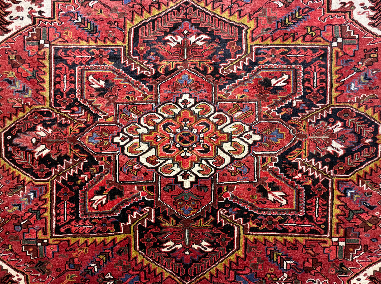 Hand-Knotted Persian Heriz Rug - 10’x13’