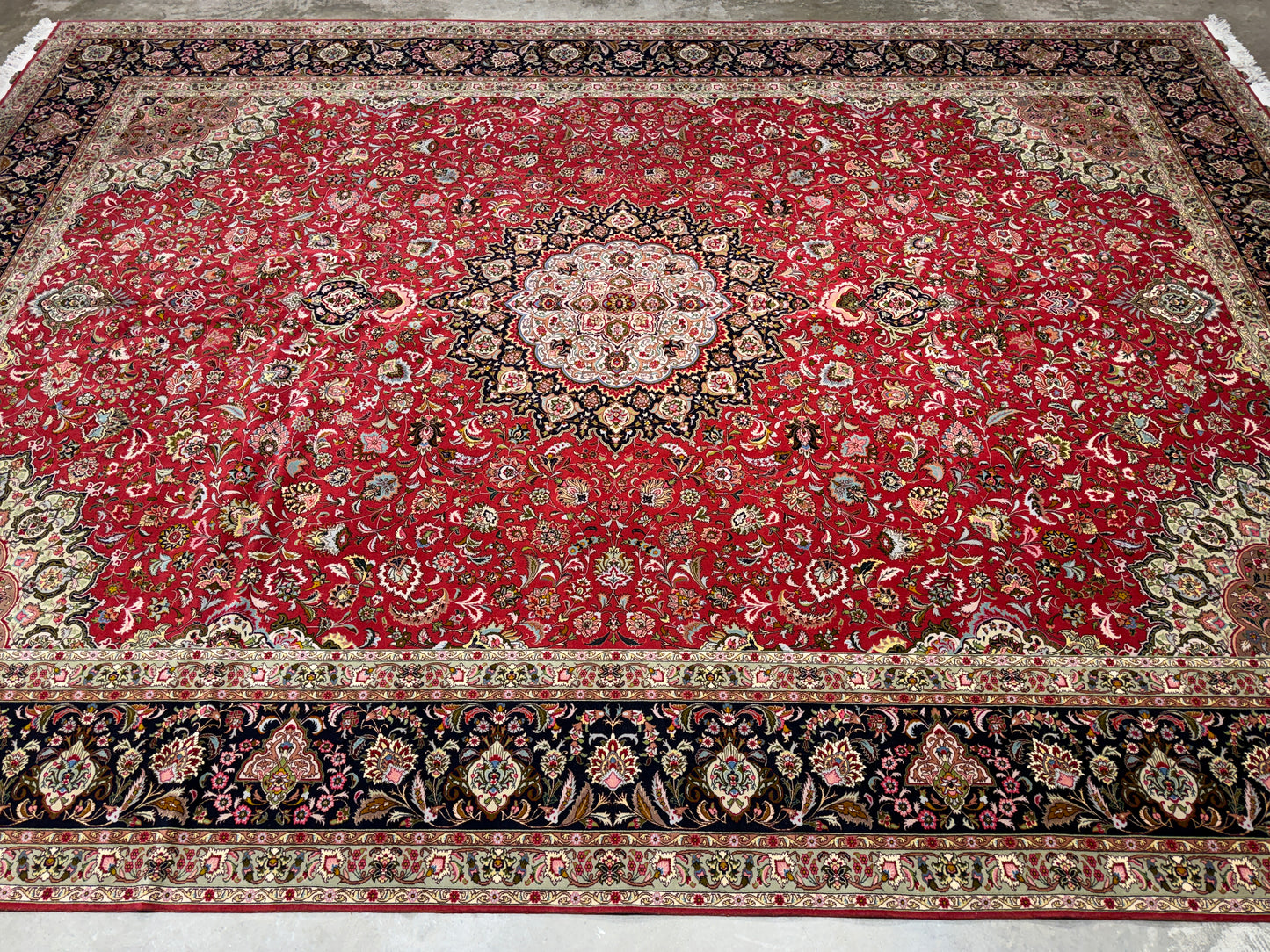11’6”x16’3” Hand-Knotted Very Fine Wool Persian Tabriz Area Rug 60 Raj