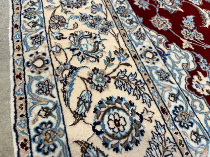Hand-Knotted 6 La Persian Nain Rug - Signed Habibian - 5'3"x7'3"