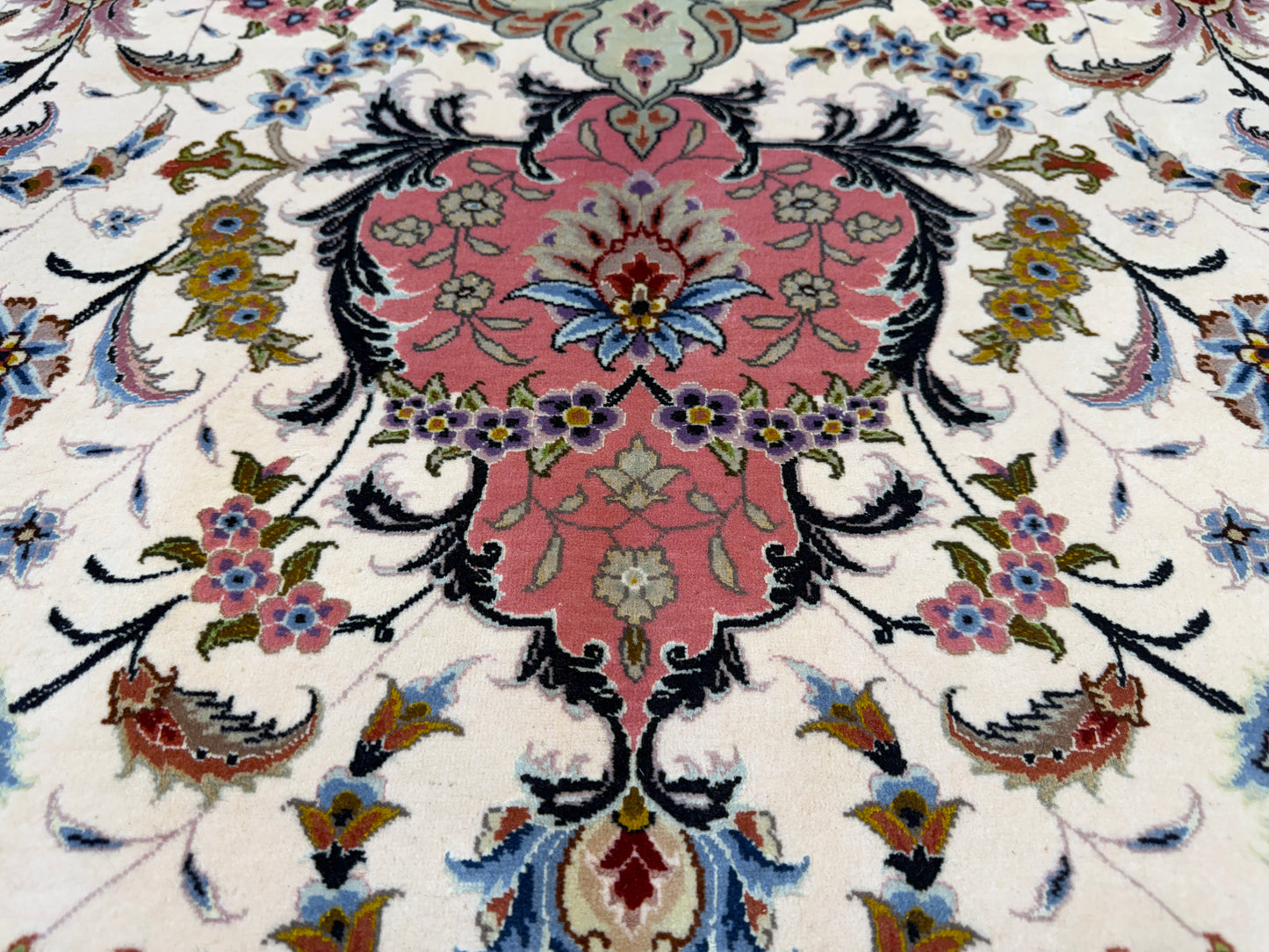 Hand-Knotted 80 Raj Persian Tabriz Rug - Signed Ghadimi - 9’9”x12’11”