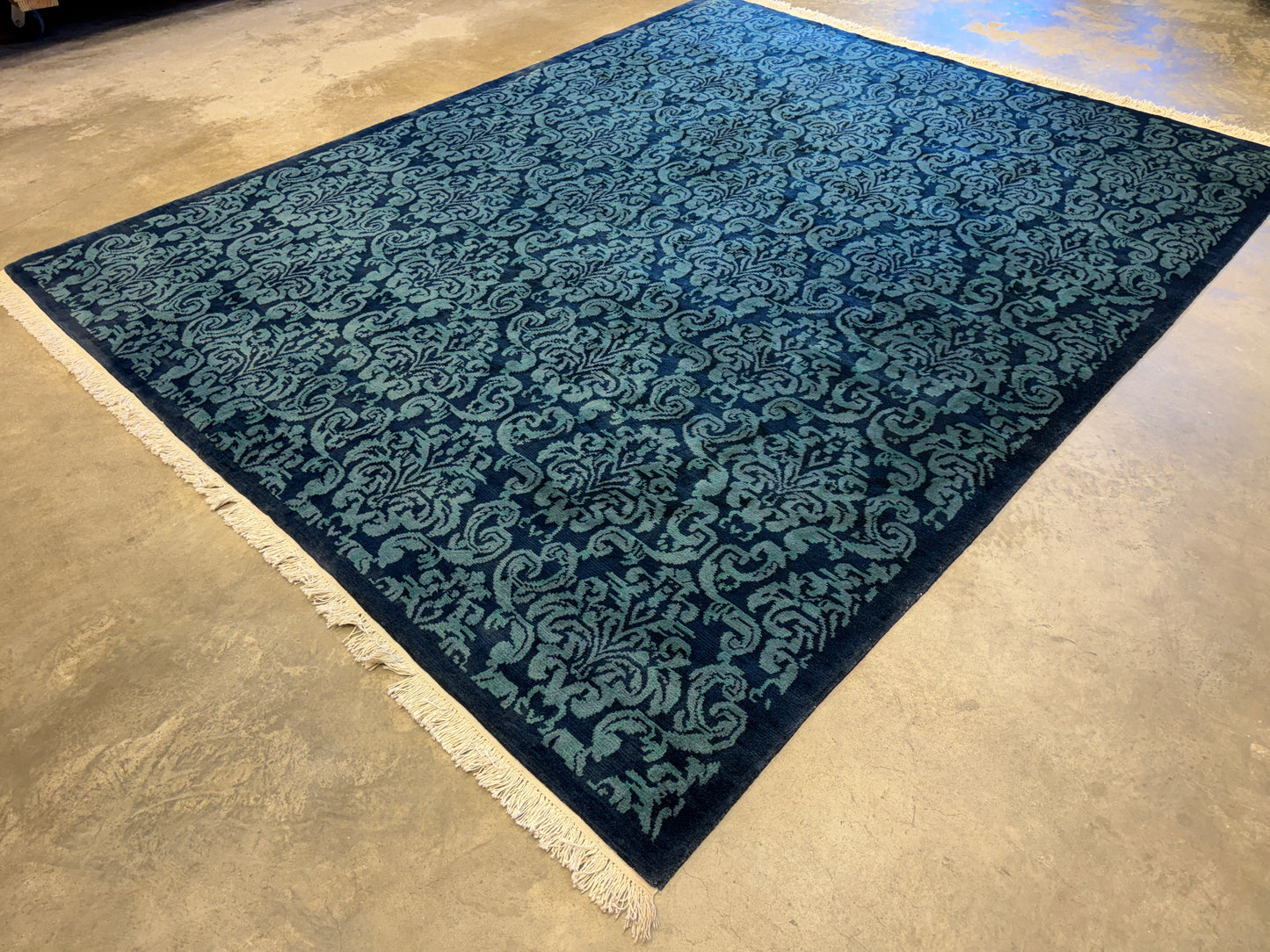 7’11”x9’9” Hand-Knotted Wool Contemporary Area Rug