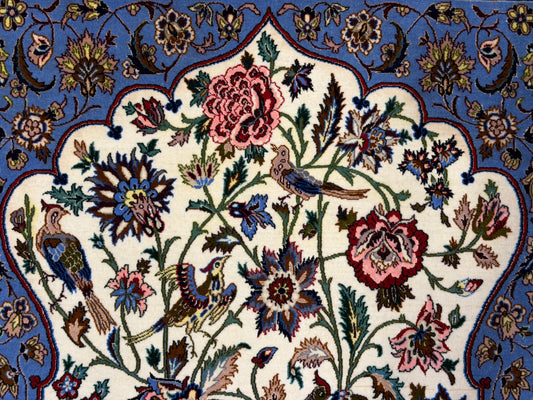 Hand-Knotted Pictorial Persian Isfahan Rug - 3’6”x5’5”
