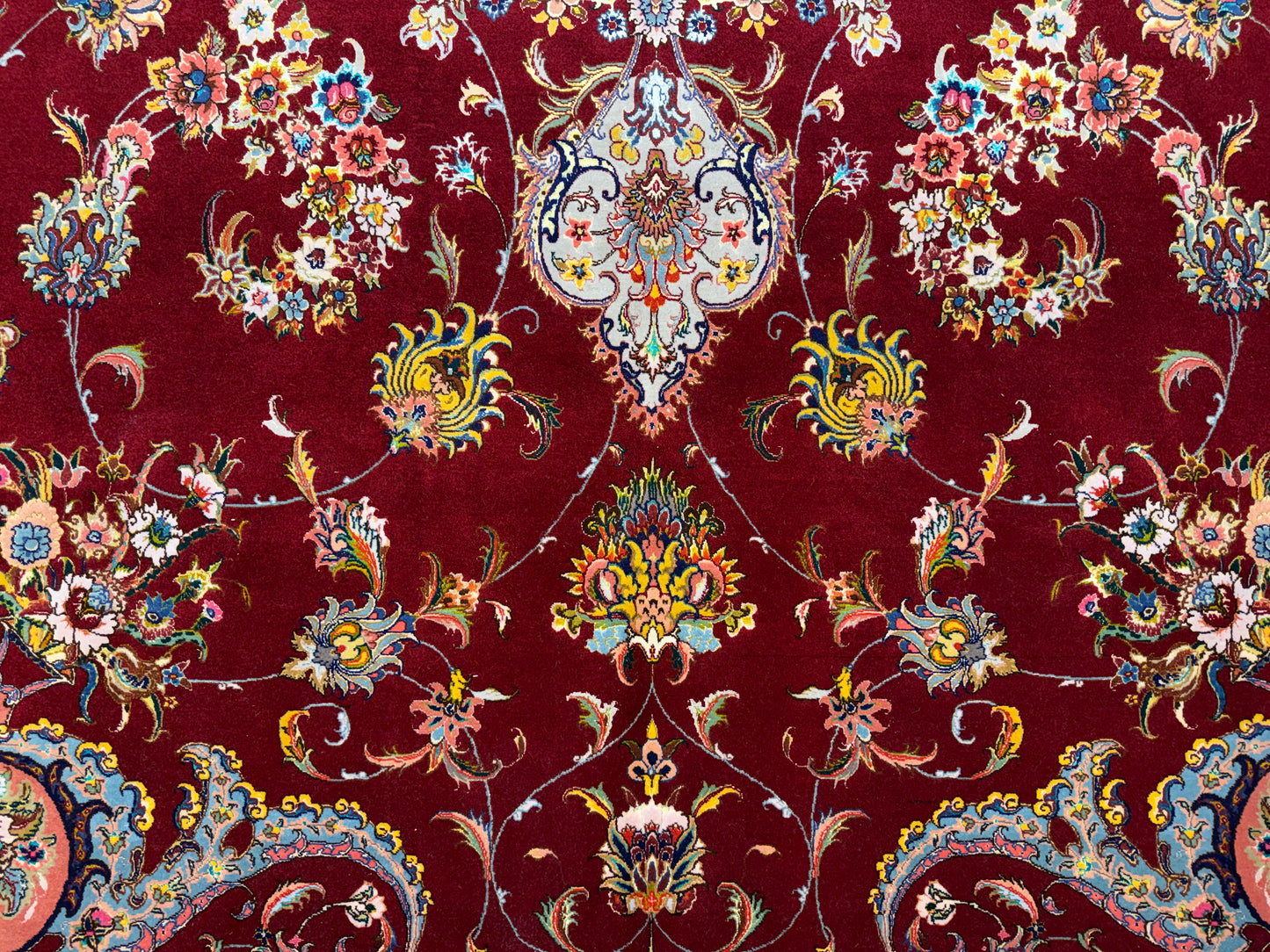 Hand-Knotted 70 Raj Persian Tabriz Rugs - Signed Gharabaghi - 9’10”x13’2”