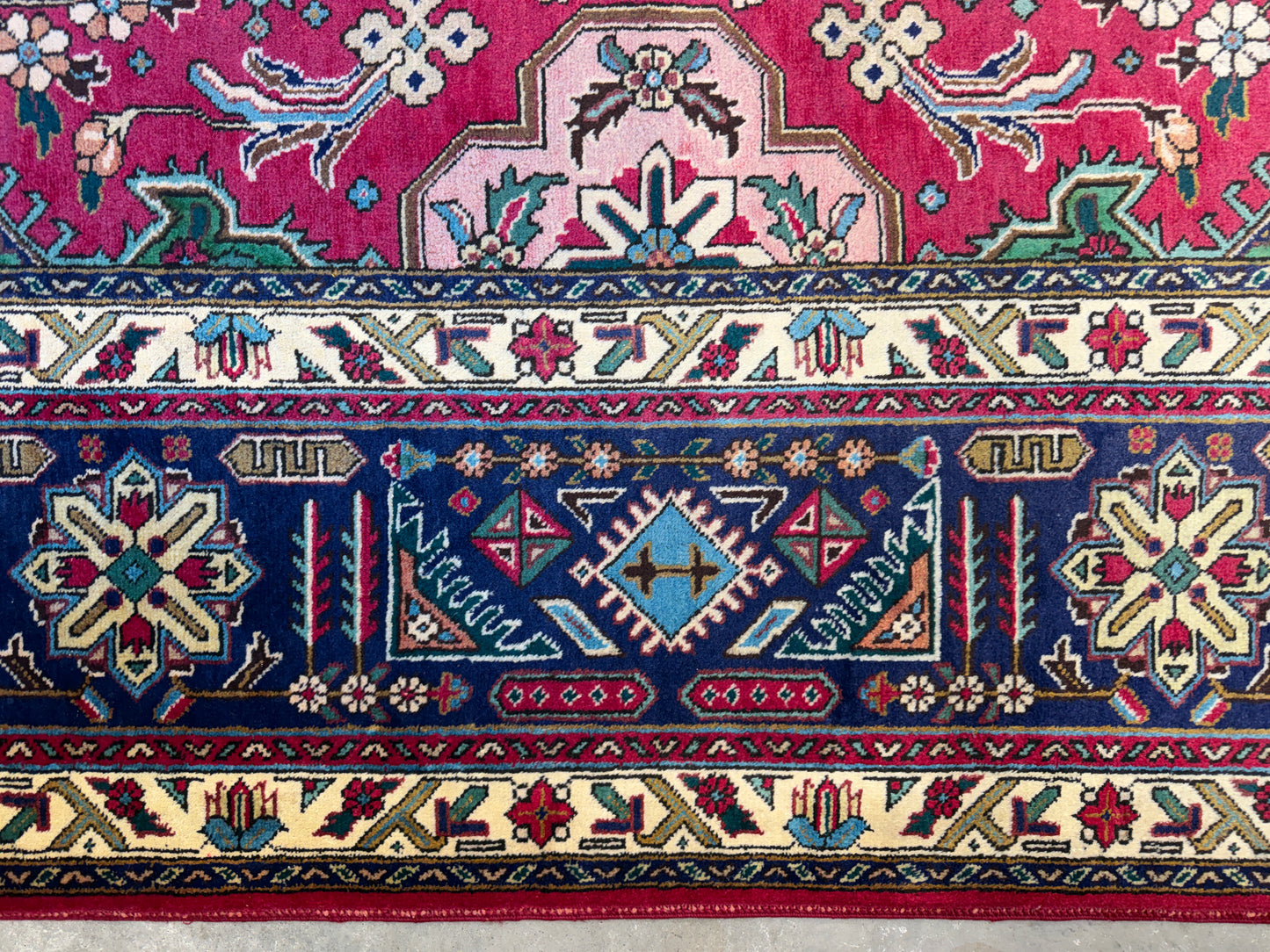 9’11”x13’ Hand-Knotted Persian Tabriz Area Rug