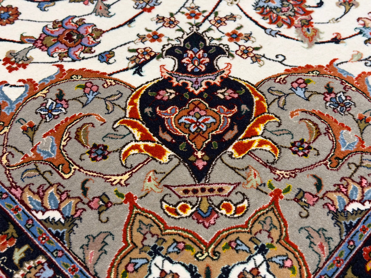 Hand-Knotted 60 Raj Persian Tabriz Rug - 6'2"x9'3"