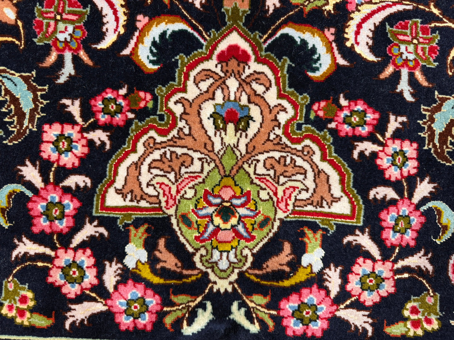 11’6”x16’3” Hand-Knotted Very Fine Wool Persian Tabriz Area Rug 60 Raj