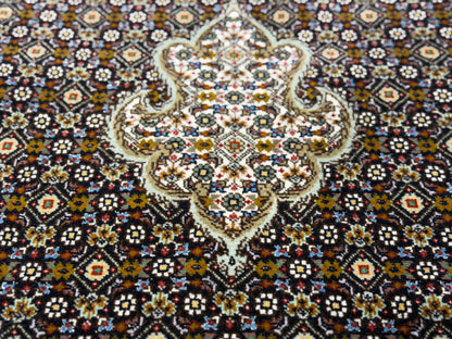 Hand-Knotted Persian Tabriz Mahi Rug - 6'10"x10'5"