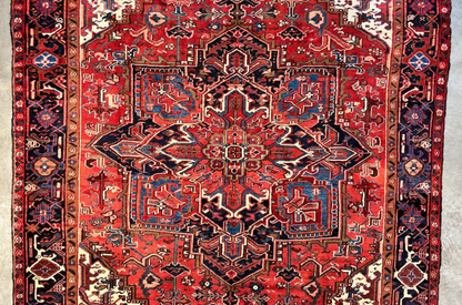 8'3"x11'4" Hand-Knotted 100% Wool Pile Herize Rug