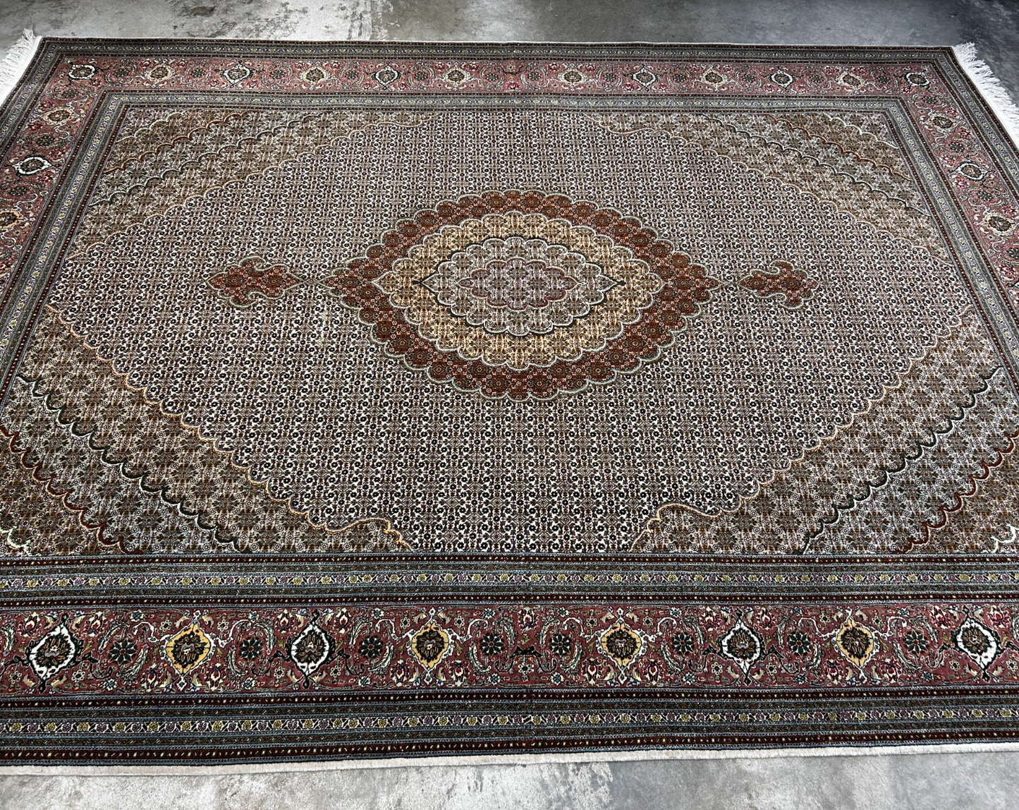 8'3"x11'1" Hand-Knotted Silk & Wool Tabrize Fish Style  Rug - Carpet