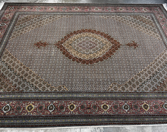 8'3"x11'1" Hand-Knotted Silk & Wool Tabrize Fish Style  Rug - Carpet