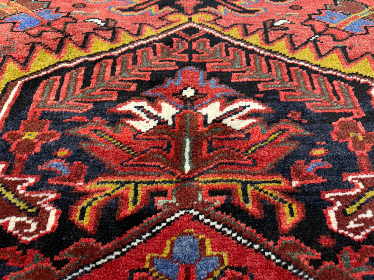 Hand-Knotted Persian Heriz Rug - 10’x13’