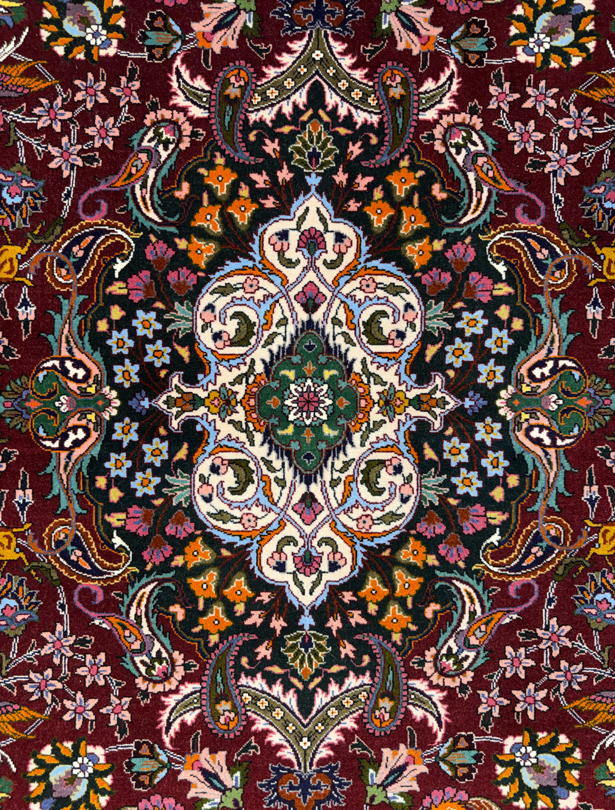 Hand-Knotted Persian Tabriz 60 Raj Rug - 4'9"x6'10"