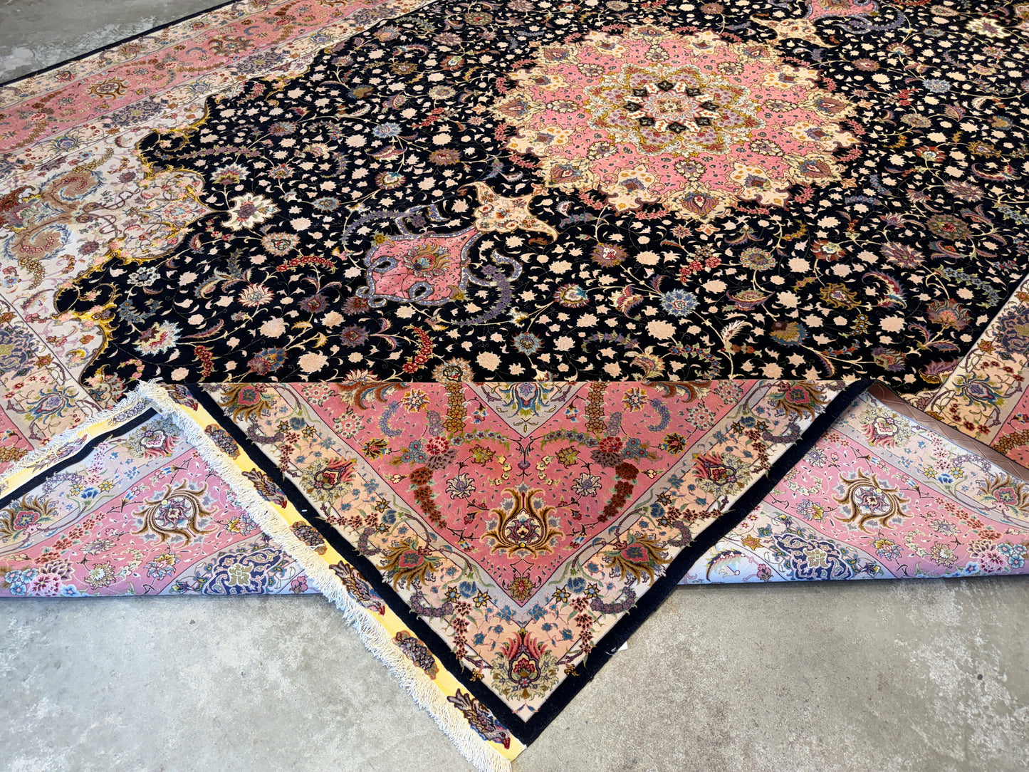 11’6”x16’6” Very Fine Hand-Knotted 70 Raj Signed Persian Tabriz Rug