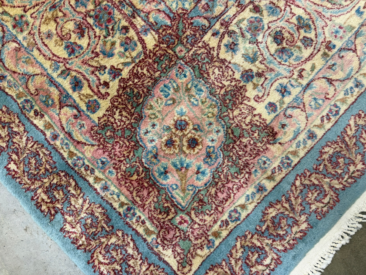 9’10”x14’5” Hand-Knotted Persian Kerman Rug
