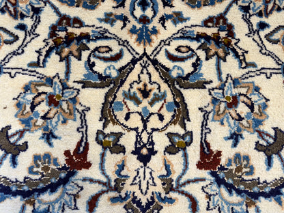 Hand-Knotted 9 La Persian Nain Rug - 6’7”x10’5”