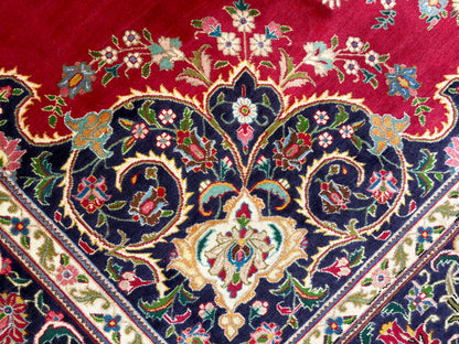 9’8”x13’4” Hand-Knotted Persian Tabriz Rug
