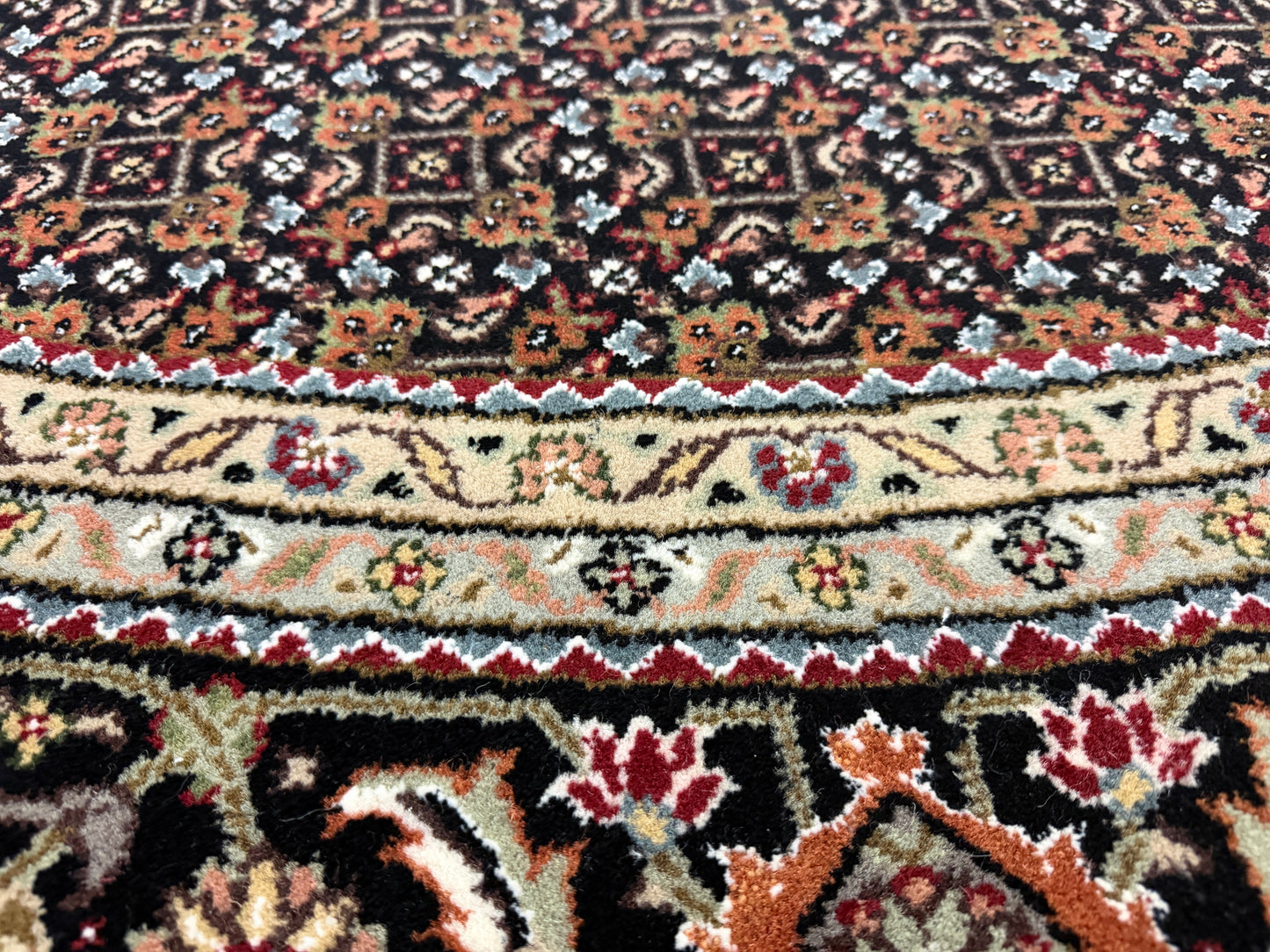 8’ Diameter Hand-Knotted Wool Indian Round Mahi Oriental Rug - 8x8 Handmade Carpet