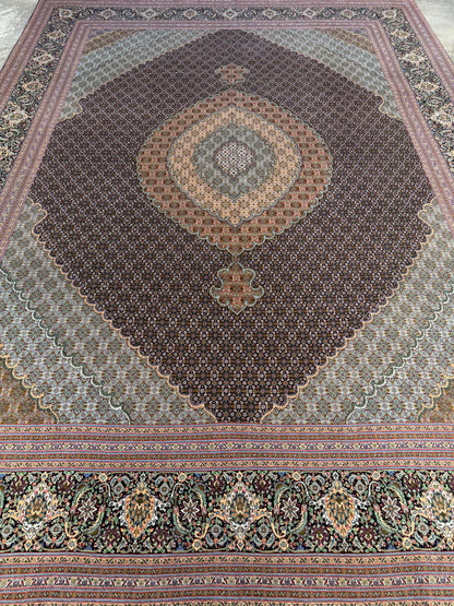 Hand-Knotted Persian Tabriz Mahi Rug - 9’9”x13’4”