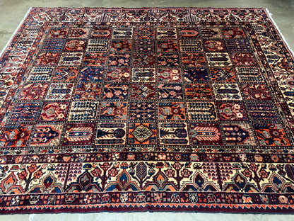 Hand-Knotted Persian Bakhtiari Rug - 9’11”x12’7”