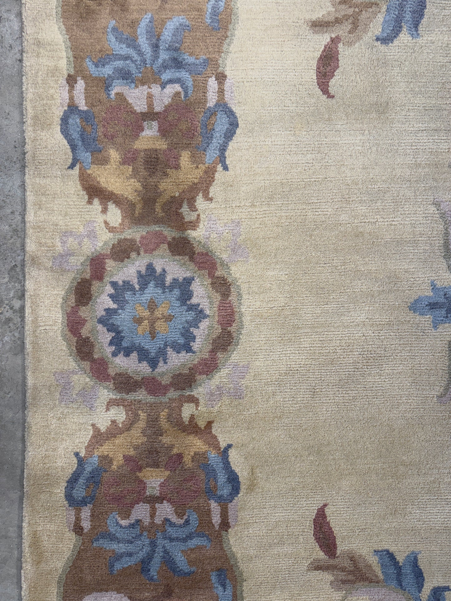 8’x9’10” Hand-Knotted Wool Aubusson Area Rug