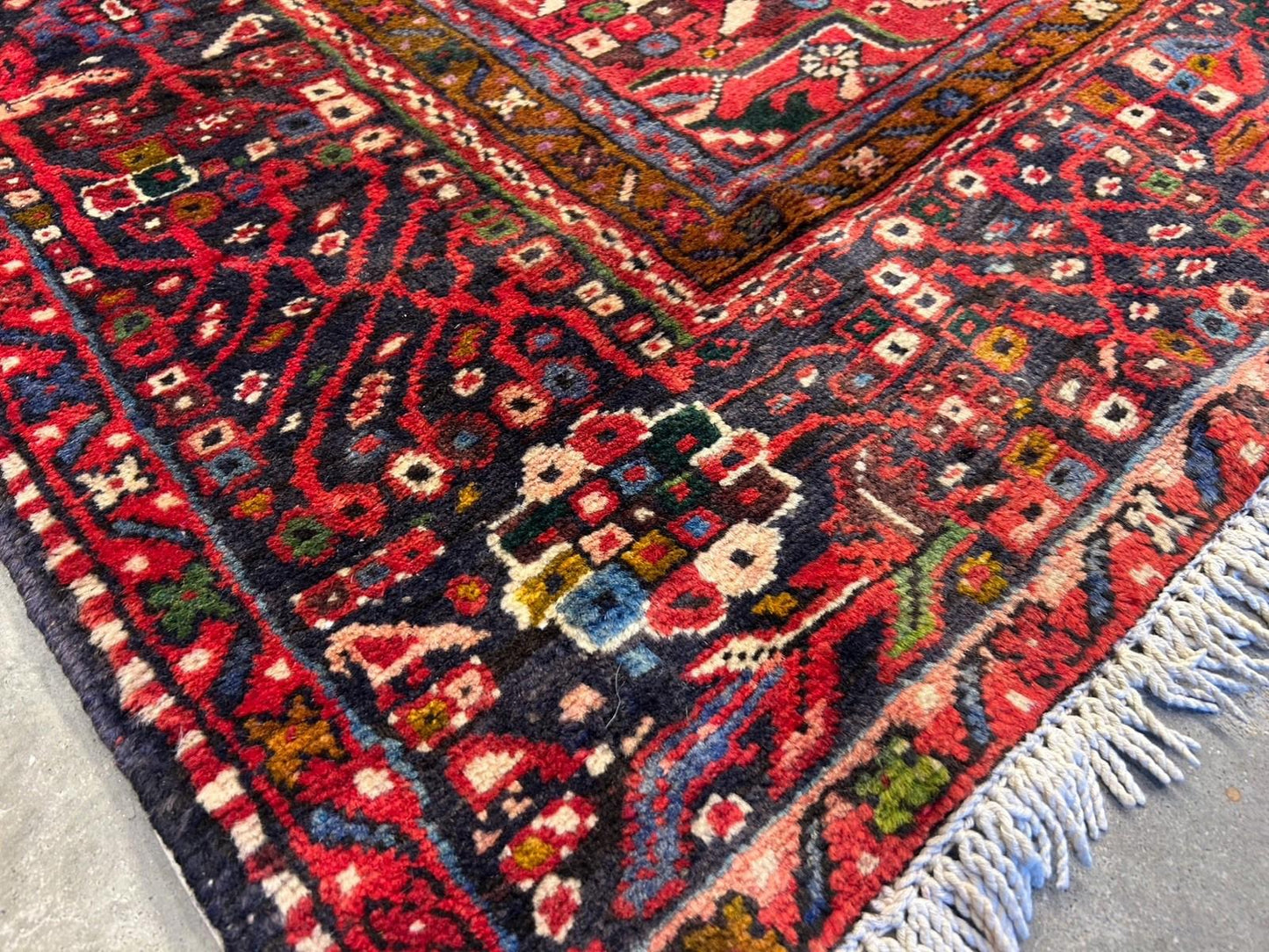 5’x12’10” Antique Hand-knotted Wool Herize Runner Rug - Handmade Red 5x13