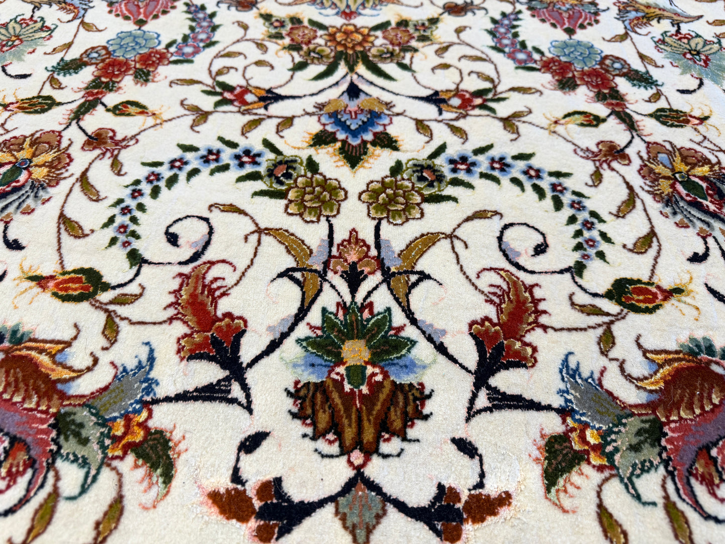 13’x19’8” Very Fine Hand-Knotted Persian Tabriz 80 Raj Signed Area Rug