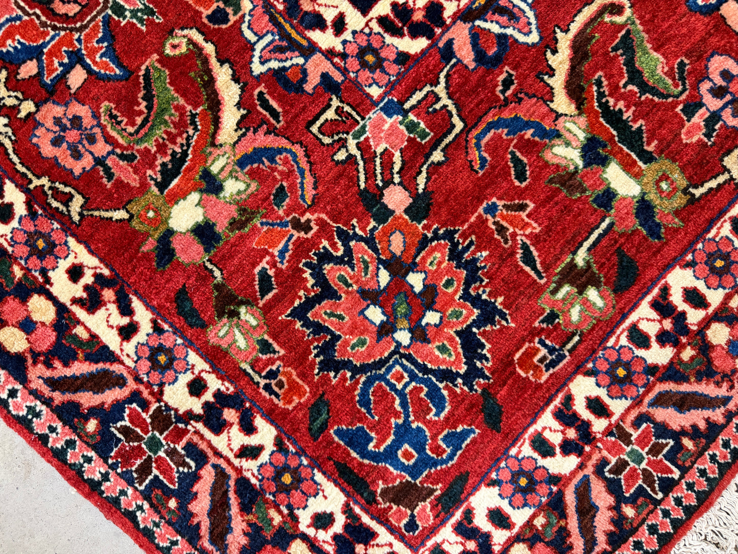 Antique Hand-Knotted Persian Bakhtiari Rug - 10’6”x14’7”