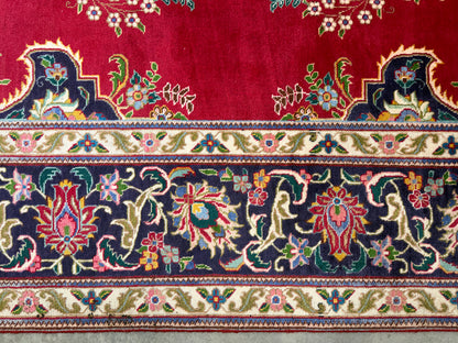 9’8”x13’4” Hand-Knotted Persian Tabriz Rug