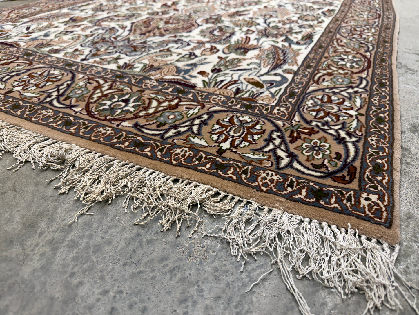 Hand-Knotted Pictorial Persian Isfahan Rug - 3’7”x5’10”