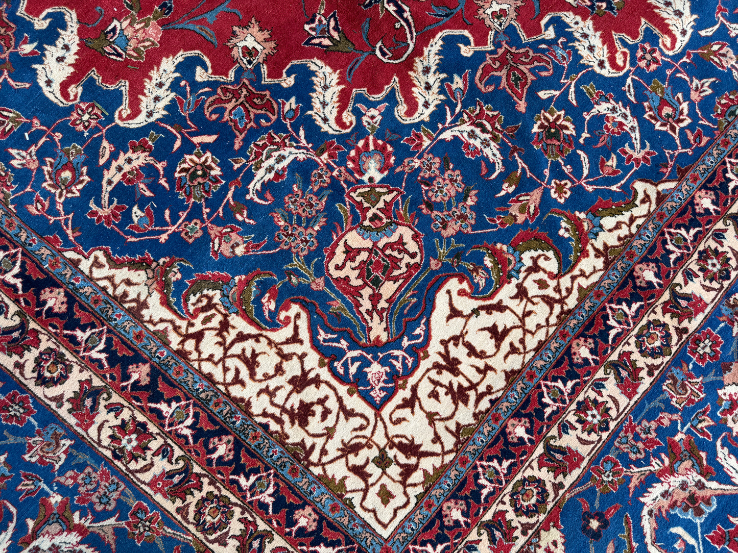 Hand-Knotted Persian Isfahan Rug - 13’9”x18’2”