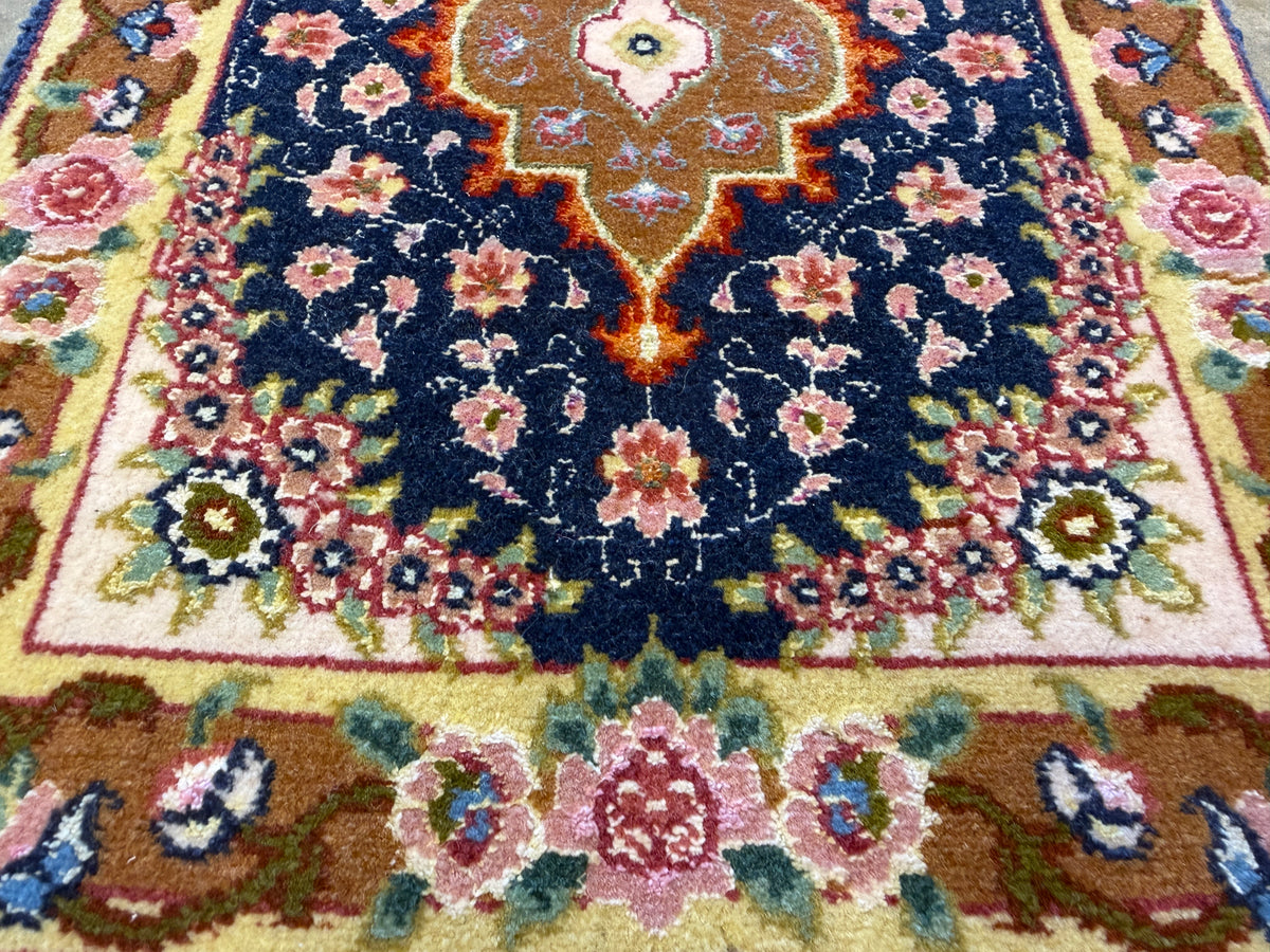 Hand-Knotted Persian Tabriz Rug - 1’x1’6”