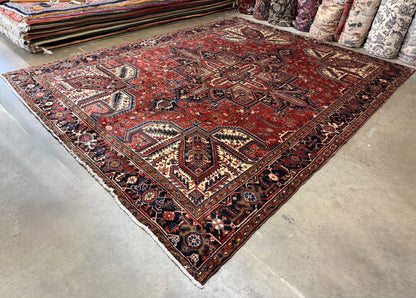 Hand-Knotted Persian Heriz Mehrava Rug - 9’8”x12’8”