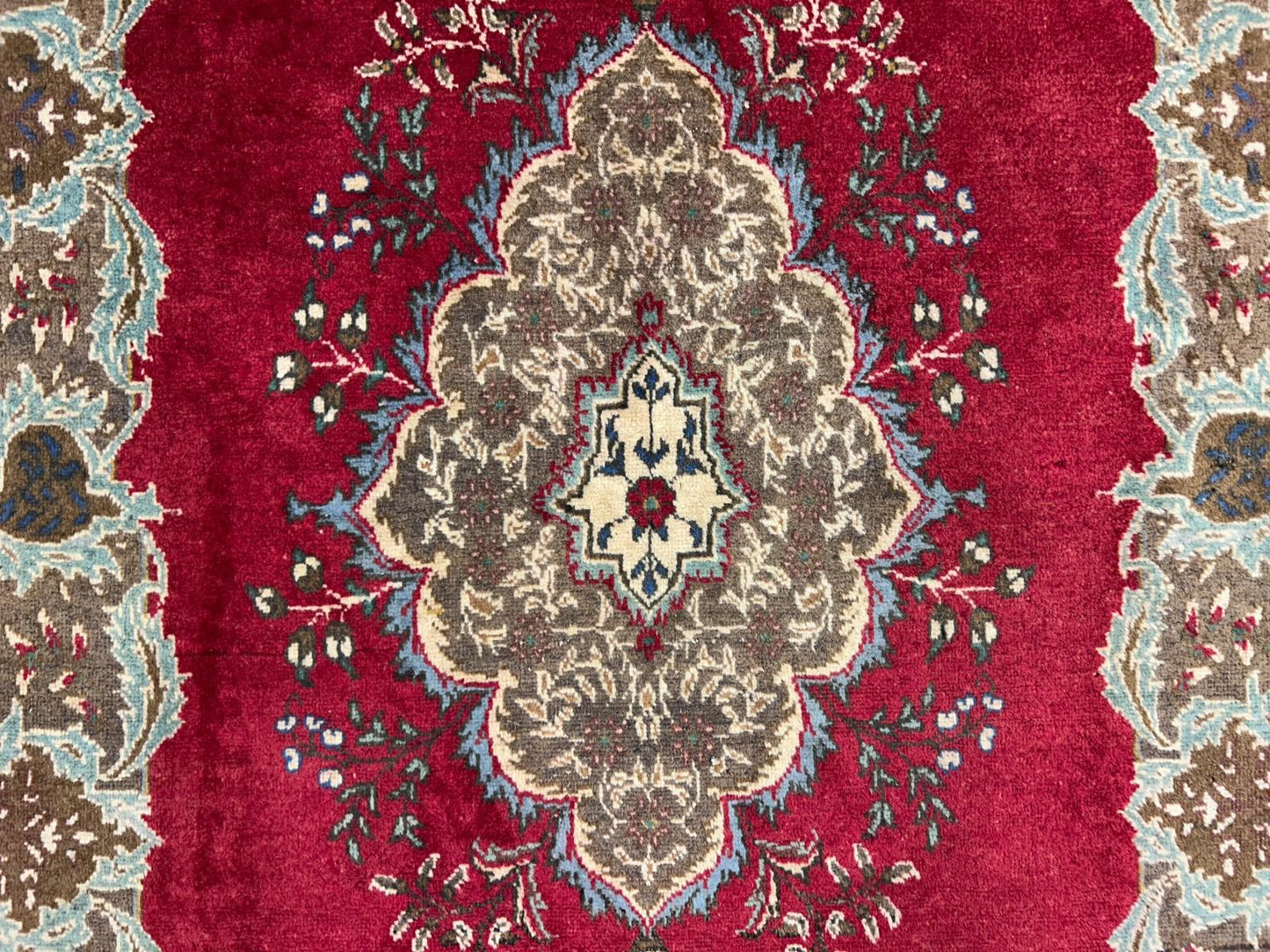 4'2"x6'3" Antique Hand-knotted Wool Tabrize Area Rug - Handmade Red 4x6 Carpet