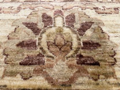 8’x10’ Hand-Knotted Wool Agra Area Rug