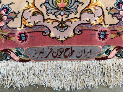 Hand-Knotted 60 Raj Persian Tabriz Rug - Signed Novinfar - 9’x13’