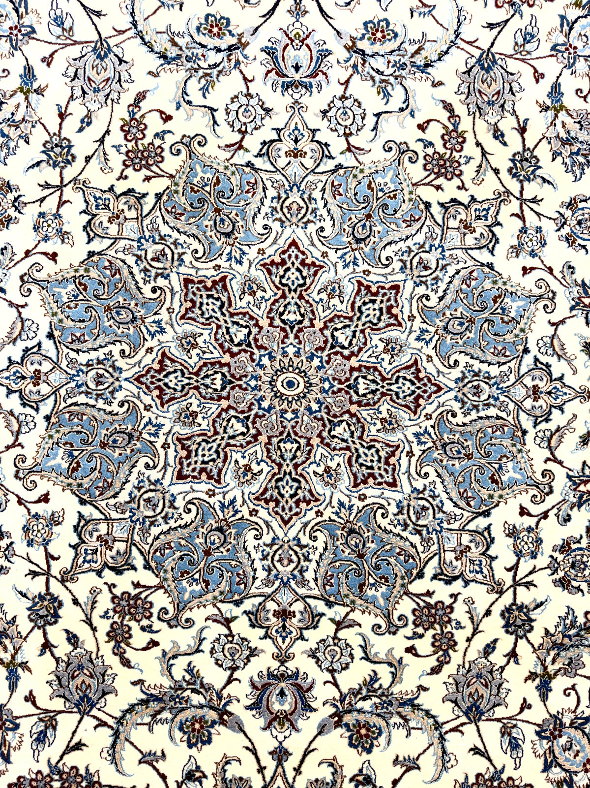 Hand-Knotted 4 La Persian Nain Rug - 6'9"x10'7"