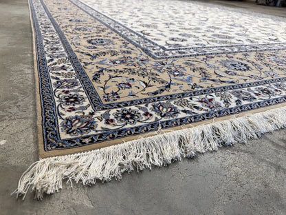 9’10”x12’11” Very Fine Hand-Knotted Persian Nain Signed Area Rug
