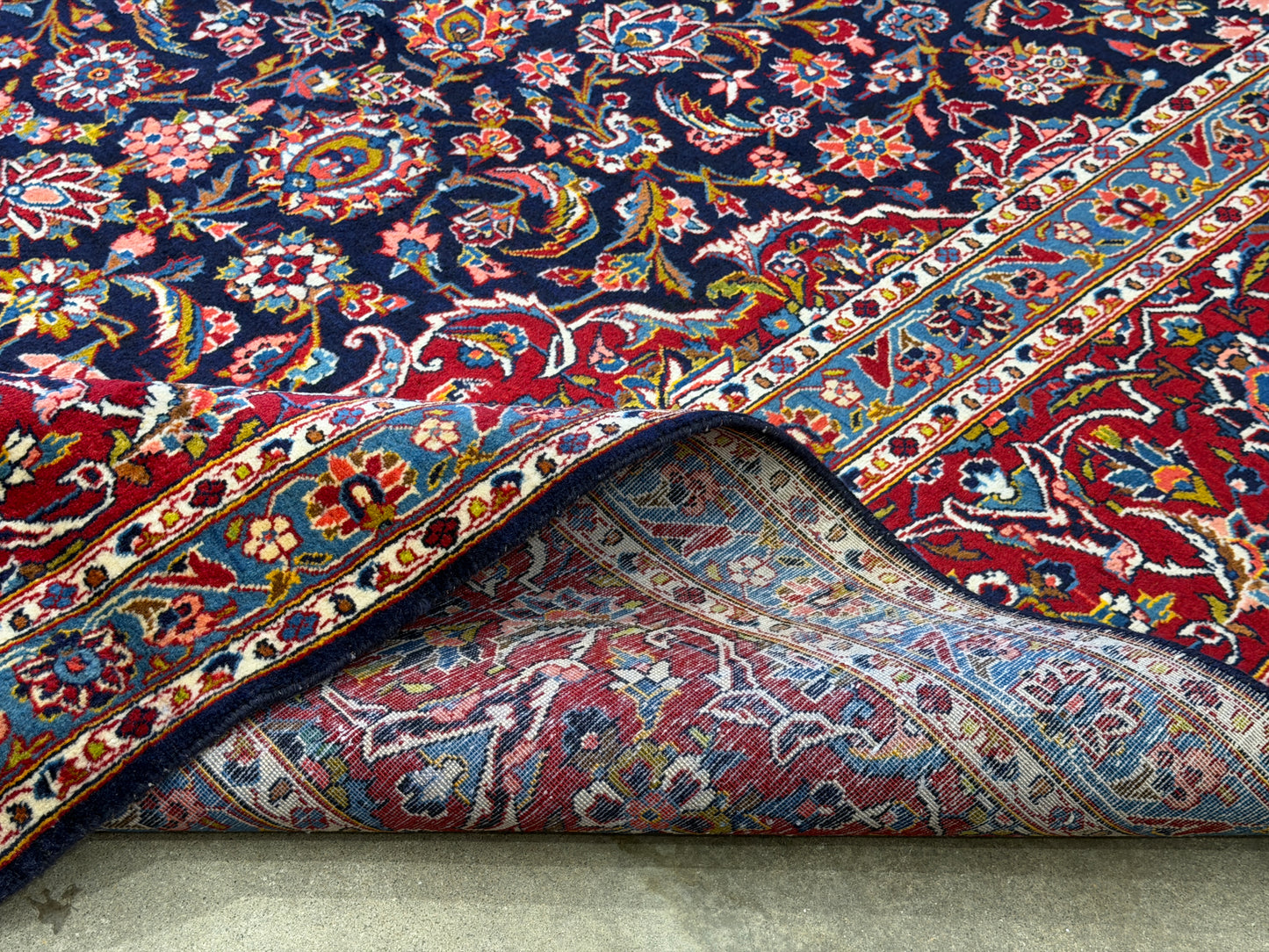 Hand-Knotted Persian Kashan Rug - 9’11”x14’3”