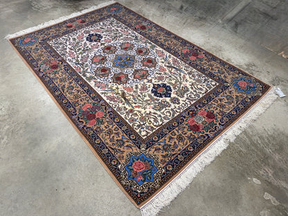Hand-Knotted Persian Isfahan Rug -Garden of Birds- Signed Fakharian - 4’9”x7’2”