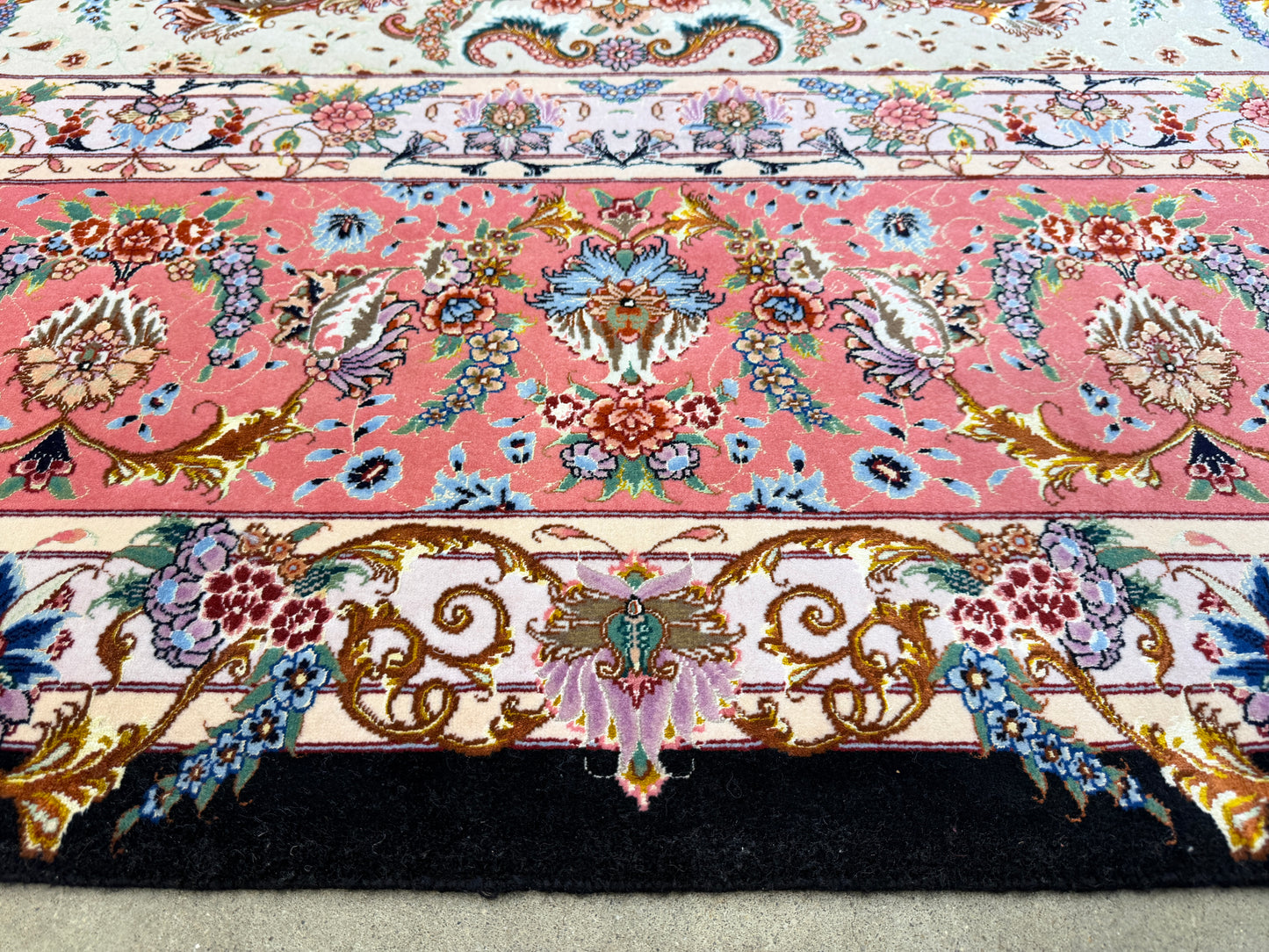 Hand-Knotted 70 Raj Persian Tabriz Rug - Signed Faizi - 9’10”x13’4”