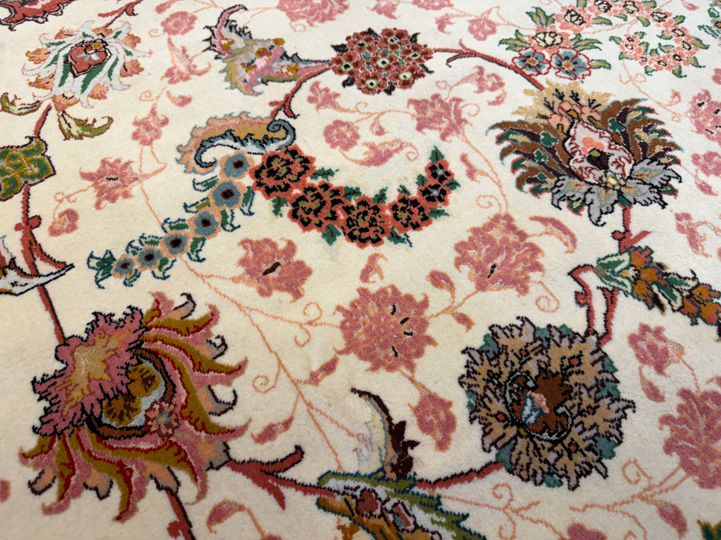 Hand-Knotted 70 Raj Persian Tabriz Rug - 10’x13’5”