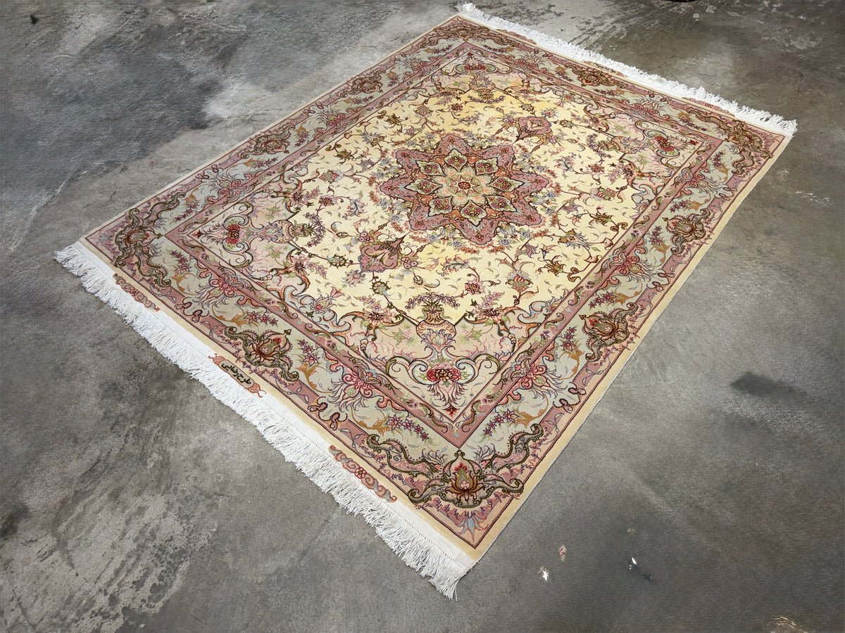 Hand-Knotted 60 Raj Persian Tabriz Rug - 5’1”x6’5”