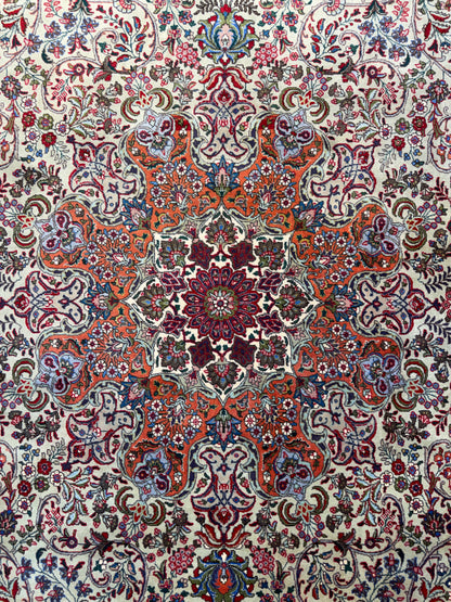 9’11”x13’5” Hand-Knotted Fine Wool Persian Kashan Area Rug