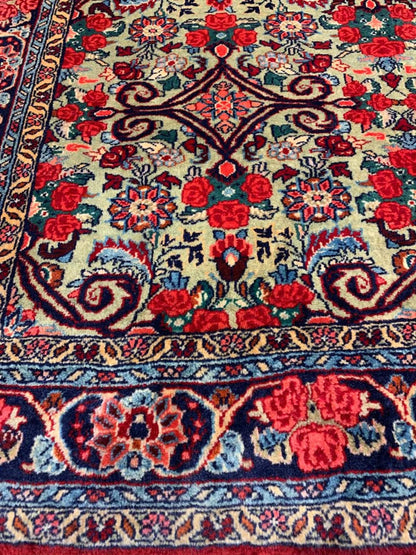 3'1'x4'11" Handmade Wool Persian Bidjar Rug