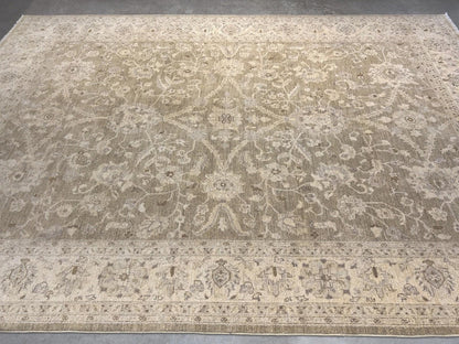 7’9”x10’10” Hand-Knotted Wool Oushak All-over Area Rug