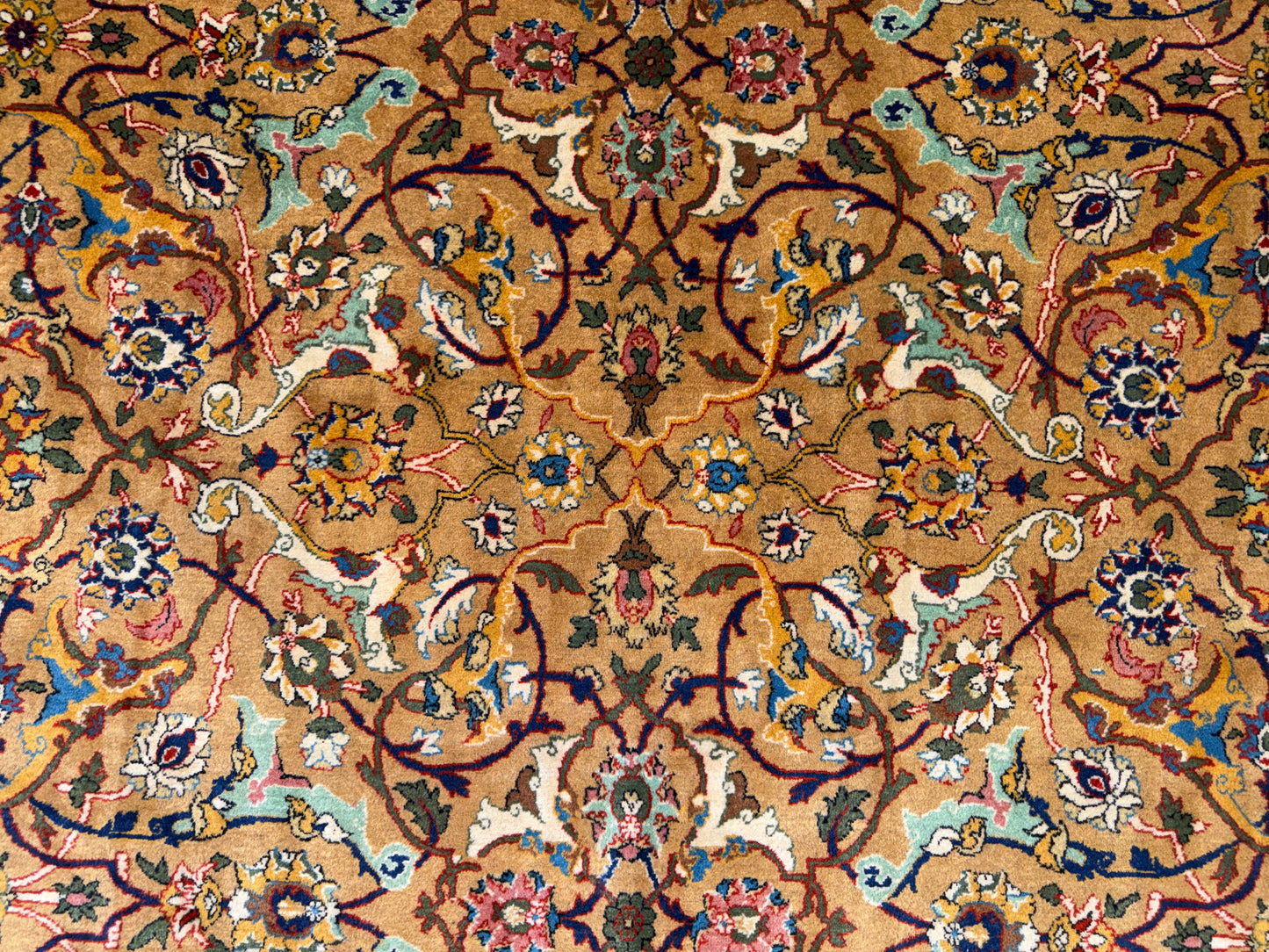 Hand-Knotted Persian Kashan Rug - 9’9”x14’5”