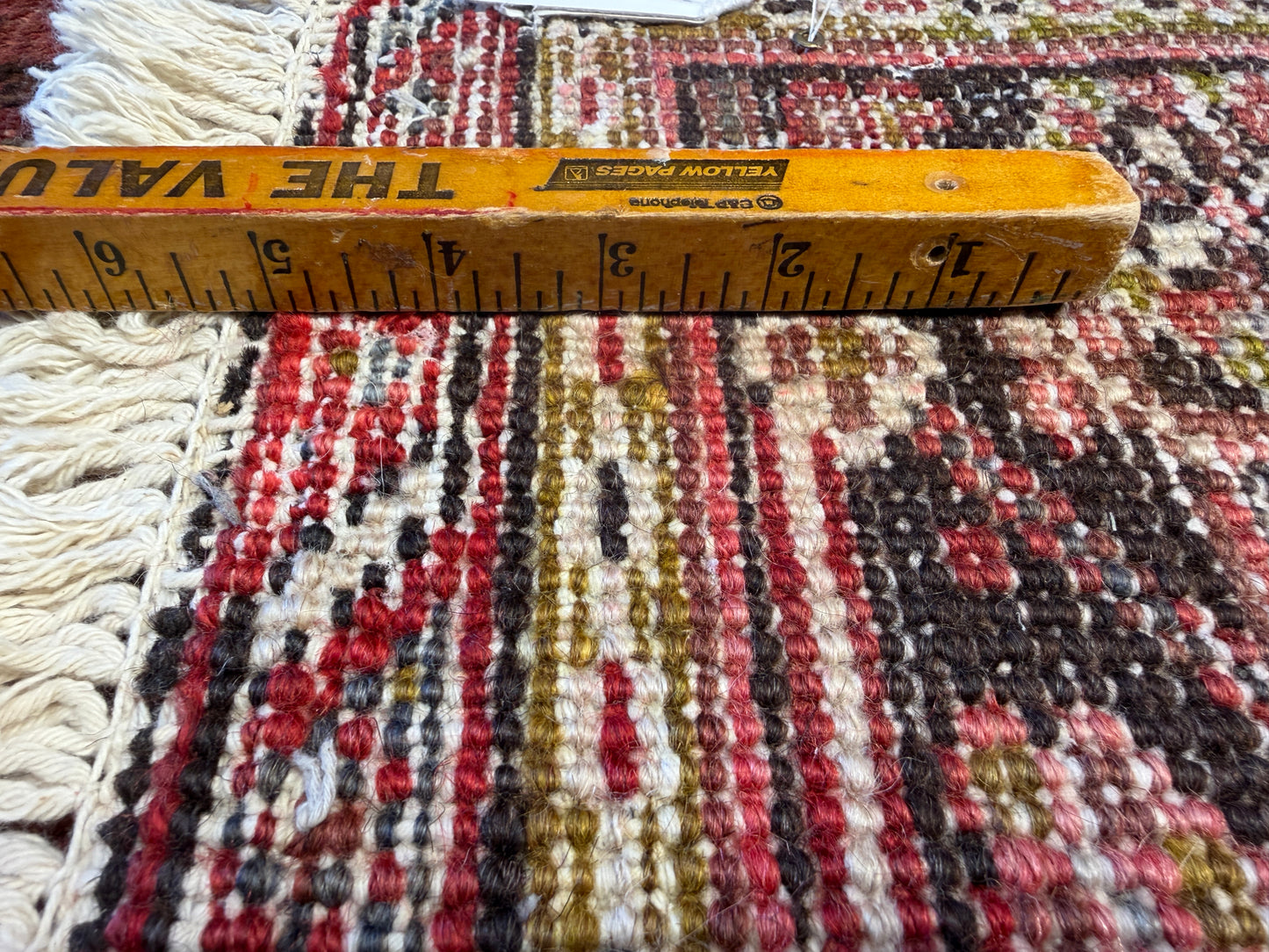 9’10”x13’ Hand-Knotted Persian Heriz Area Rug