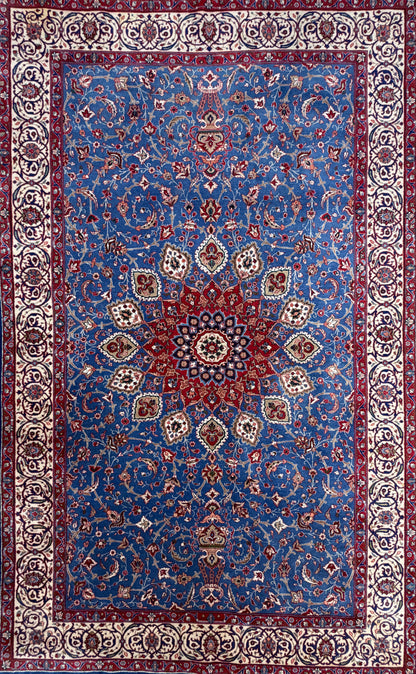 Hand-Knotted Persian Sarouk Rug - 4’5”x7’2”