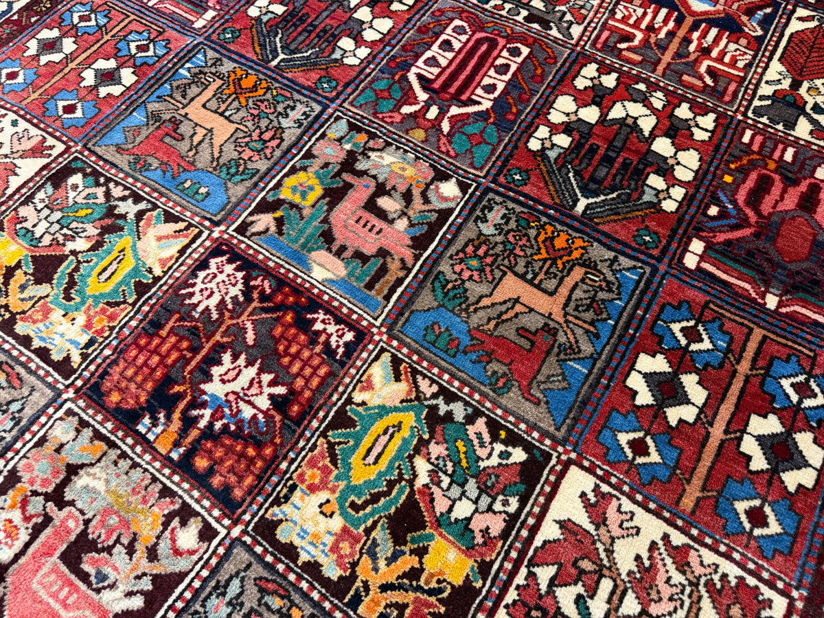 Hand-Knotted Persian Bakhtiari Rug - 5’5”x10’8”